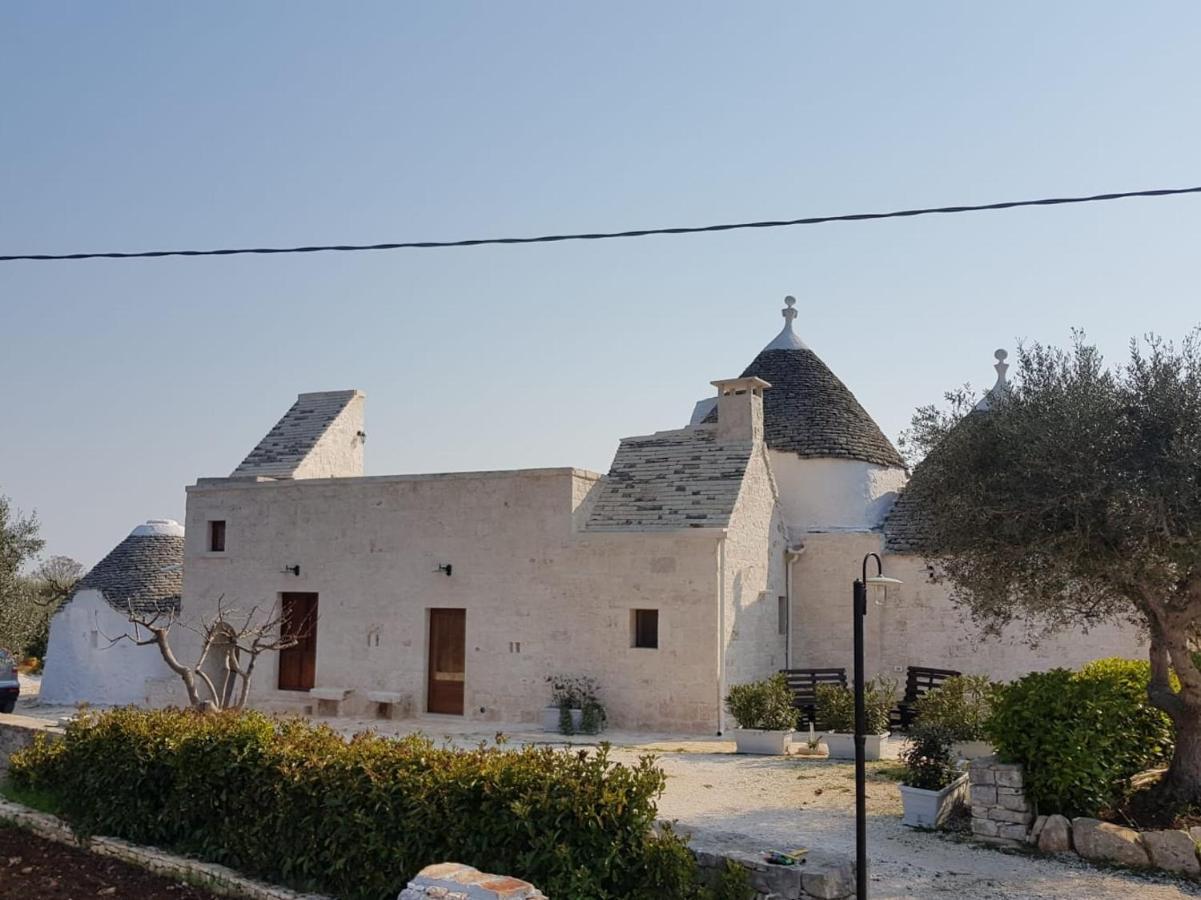 Trulli Stett Guest House ชิสแตร์นีโน ภายนอก รูปภาพ