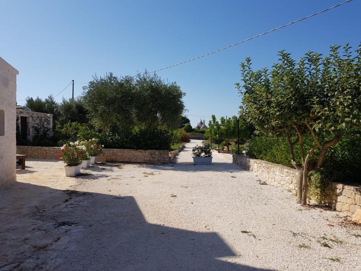 Trulli Stett Guest House ชิสแตร์นีโน ภายนอก รูปภาพ